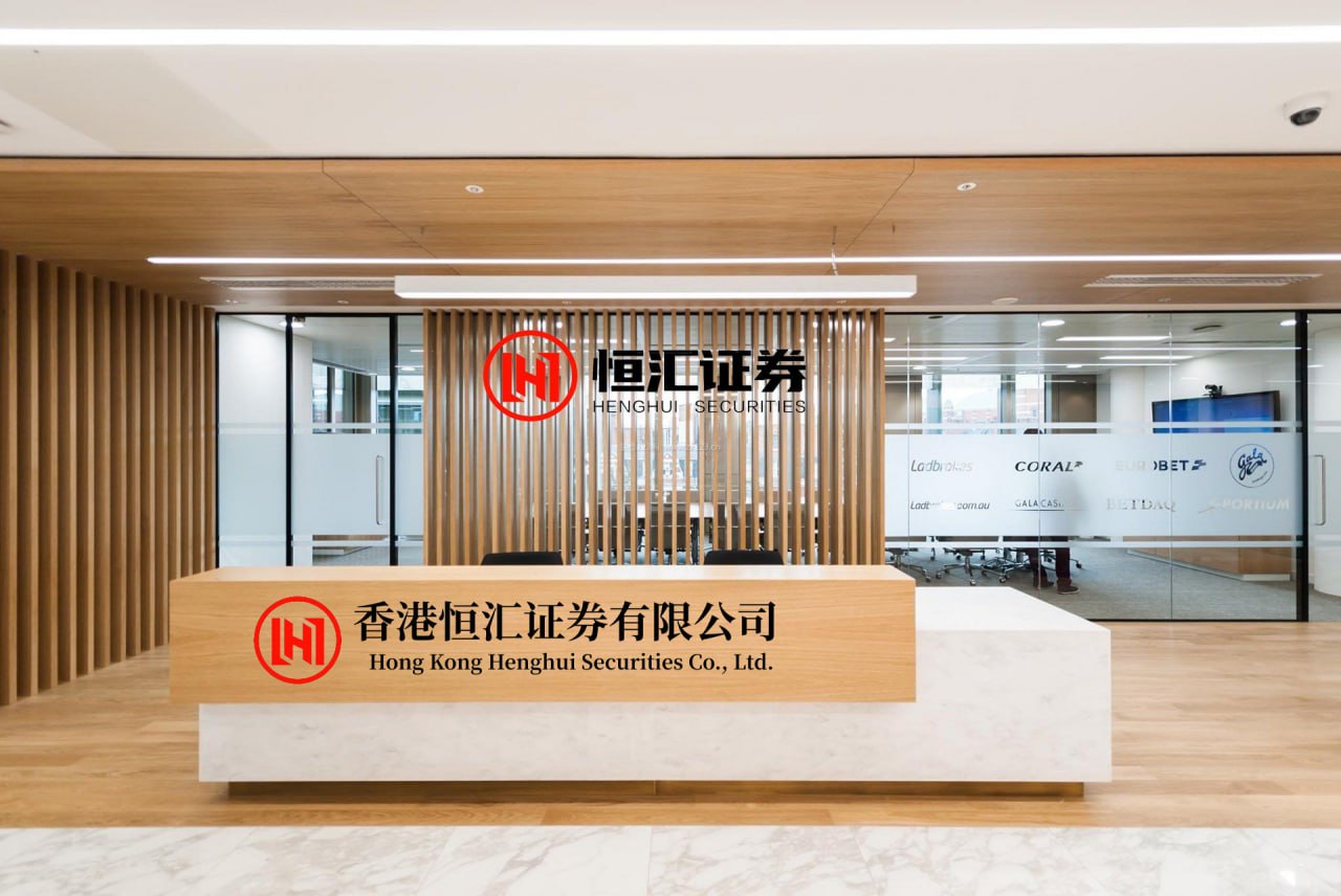 财牛配资 藤校突发招生变动！宾大取消面试，7万+申请量压垮校友？美本申请趋势变了..._申请者_大学_环节